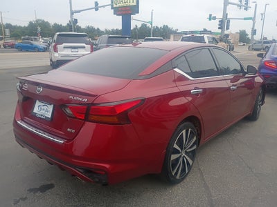 2022 Nissan Altima 2.5 Platinum