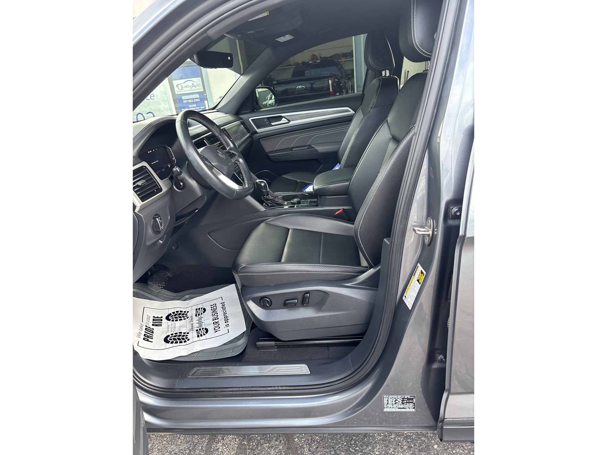 2023 Volkswagen Atlas Cross Sport 3.6L V6 SE w/Technology