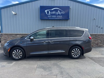 2020 Chrysler Pacifica Hybrid Limited