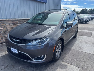 2020 Chrysler Pacifica Hybrid Limited
