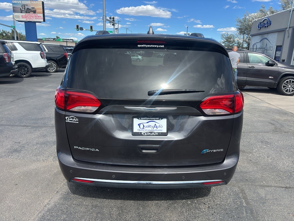 2020 Chrysler Pacifica Hybrid Limited