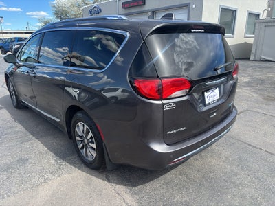 2020 Chrysler Pacifica Hybrid Limited