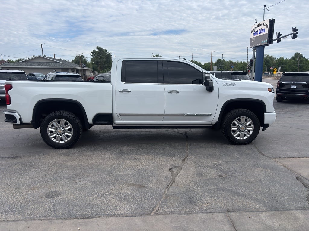 2024 Chevrolet Silverado High Country