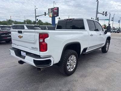 2024 Chevrolet Silverado High Country