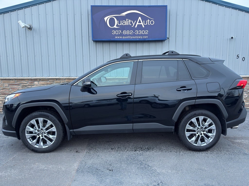 2023 Toyota RAV4 XLE Premium