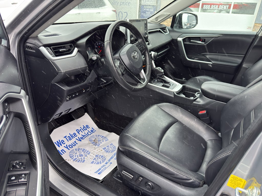 2019 Toyota RAV4 XLE Premium