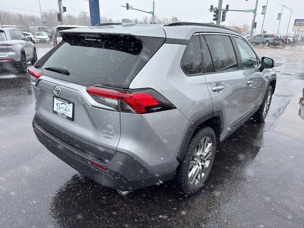 2019 Toyota RAV4 XLE Premium