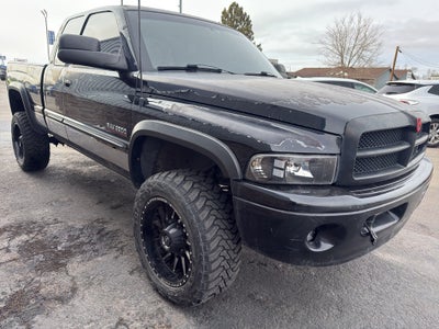 2002 Dodge Ram Pickup Base