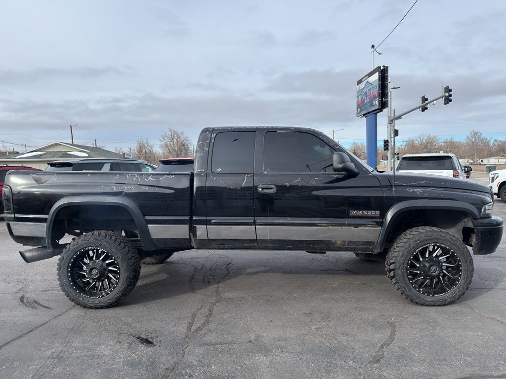 2002 Dodge Ram Pickup Base