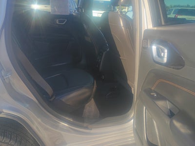 2023 Jeep Compass (RED) Edition