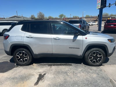 2025 Jeep Compass Trailhawk