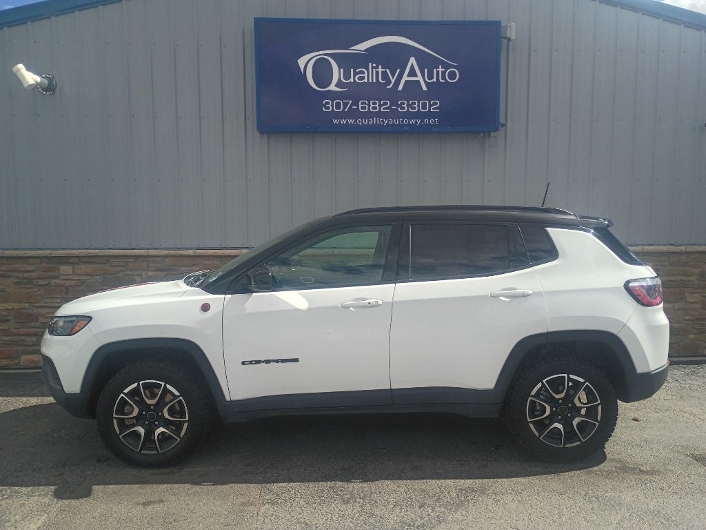 2025 Jeep Compass Trailhawk