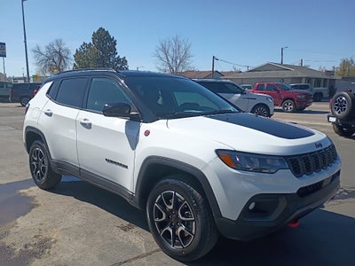 2025 Jeep Compass Trailhawk