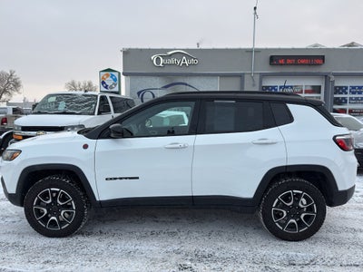 2025 Jeep Compass Trailhawk
