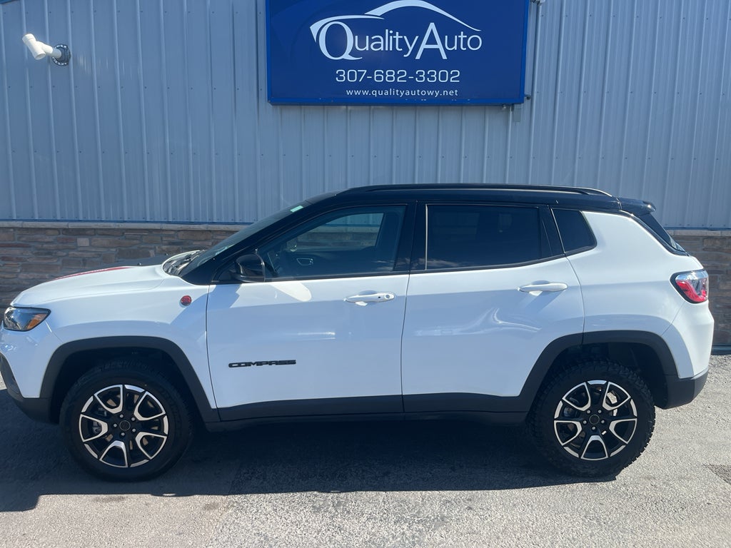 2025 Jeep Compass Trailhawk