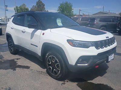 2025 Jeep Compass Trailhawk