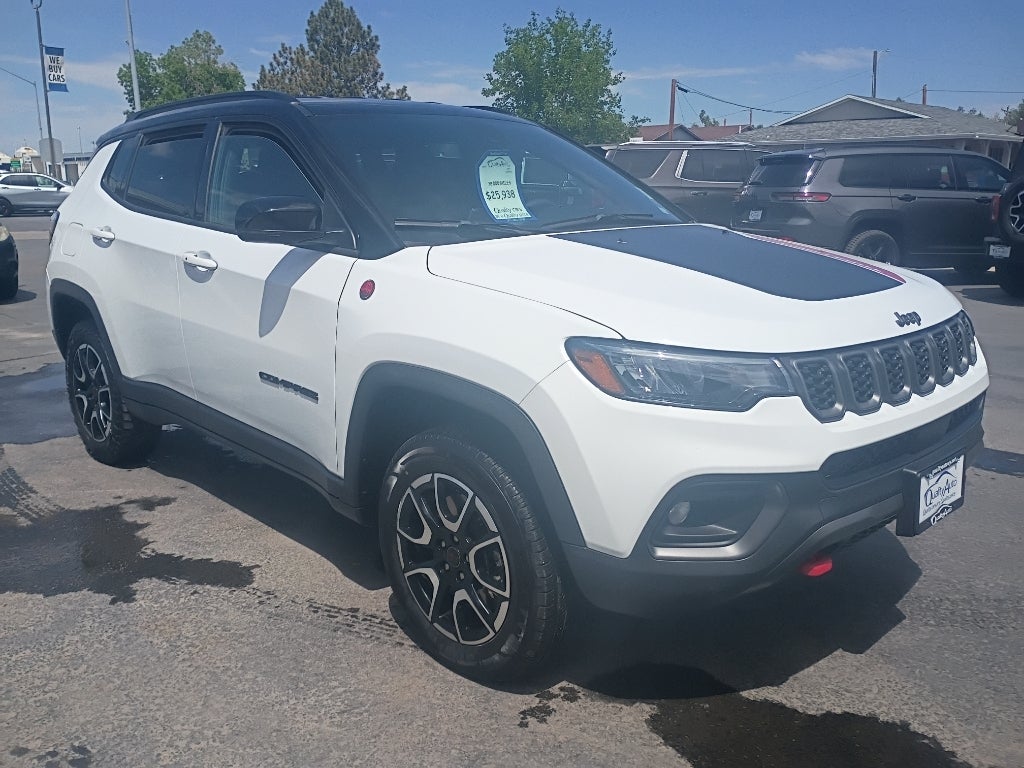 2025 Jeep Compass Trailhawk