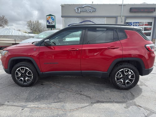 2025 Jeep Compass Trailhawk