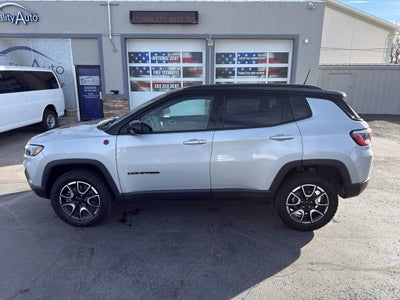 2025 Jeep Compass Trailhawk