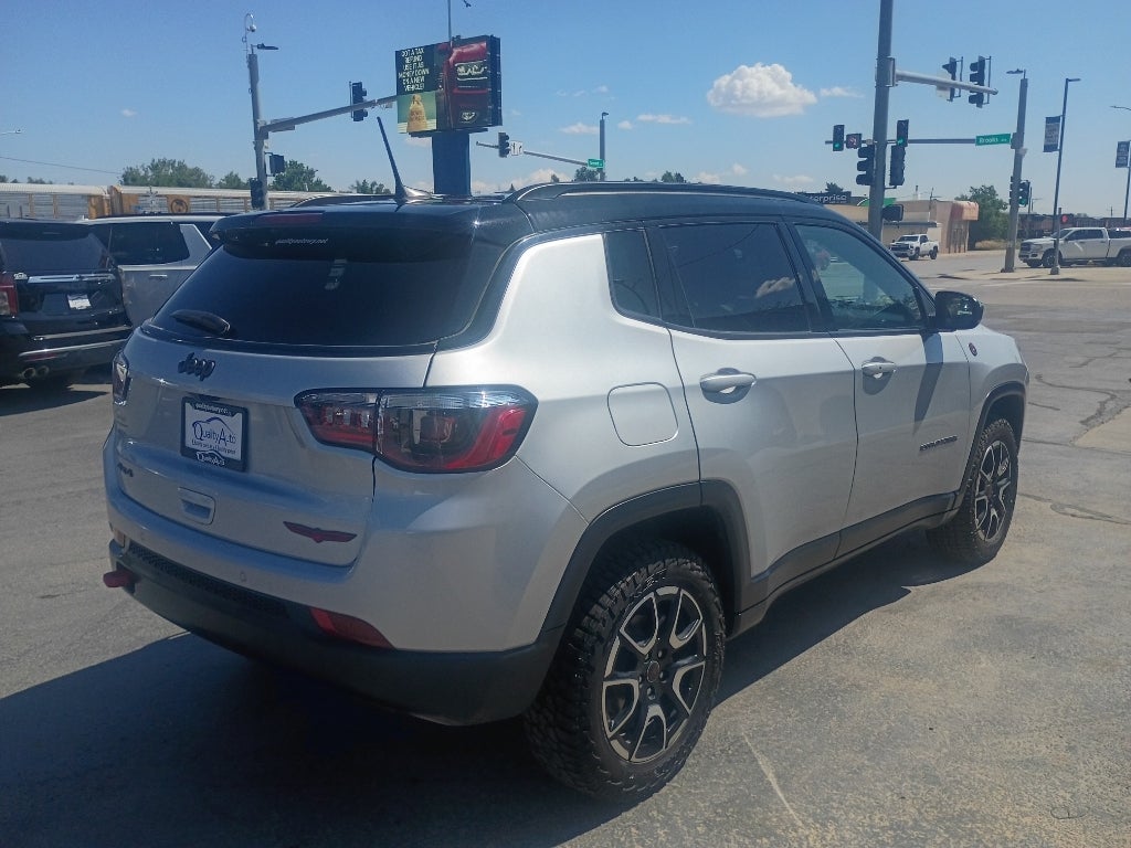 2025 Jeep Compass Trailhawk