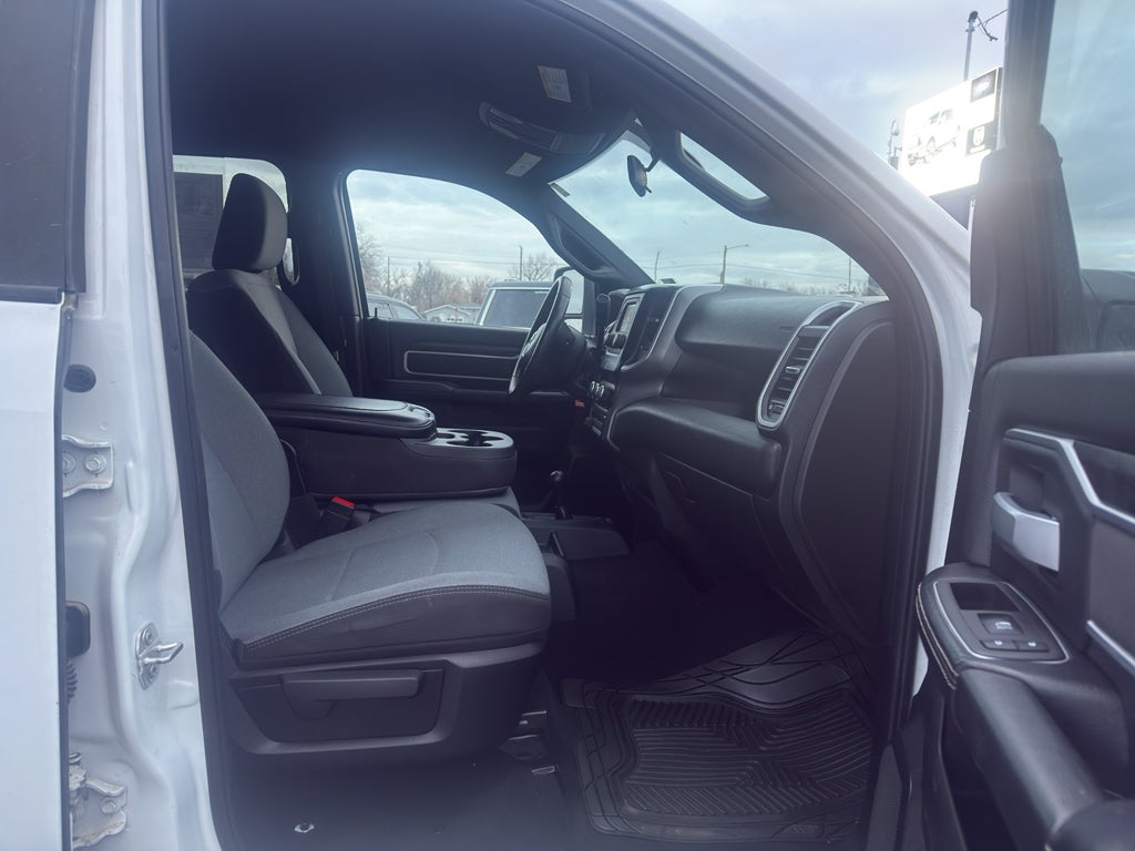 2024 RAM 3500 Chassis SLT