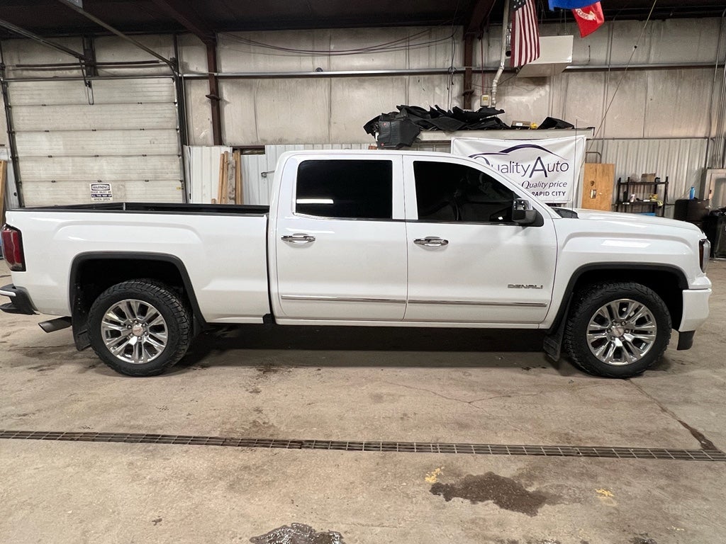 2017 GMC Sierra Denali