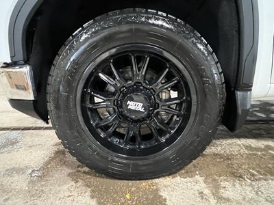 2022 GMC Sierra Pro