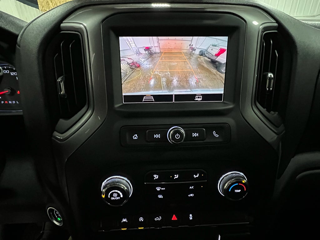 2022 GMC Sierra Pro