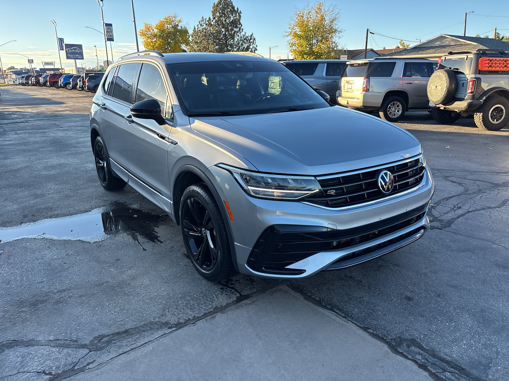 2024 Volkswagen Tiguan SE R-Line Black