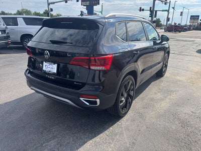 2024 Volkswagen Taos SE