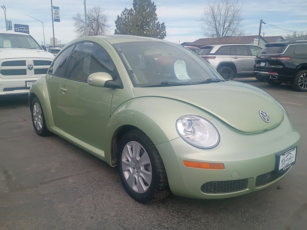 2009 Volkswagen New Beetle S