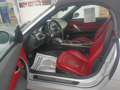 2005 BMW Z4 Z4 3.0i