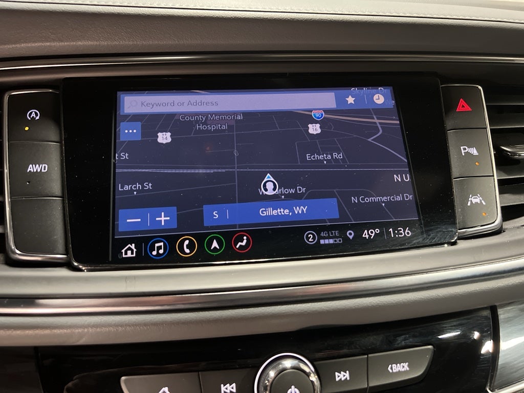 2023 Buick Enclave Essence