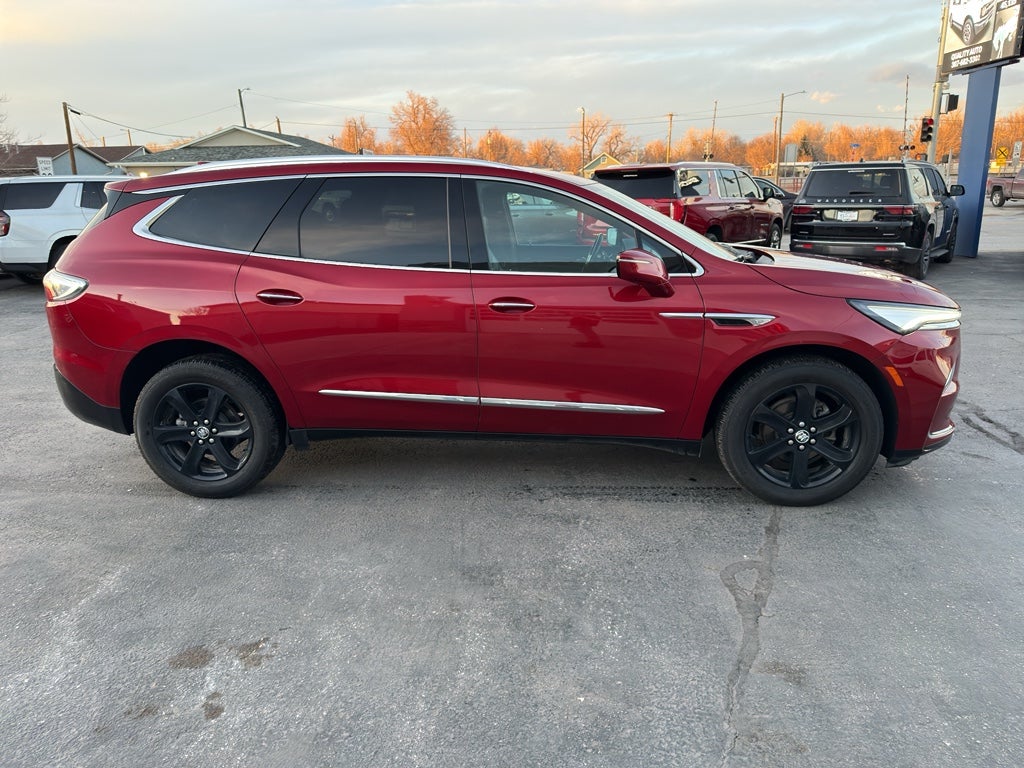 2024 Buick Enclave Essence