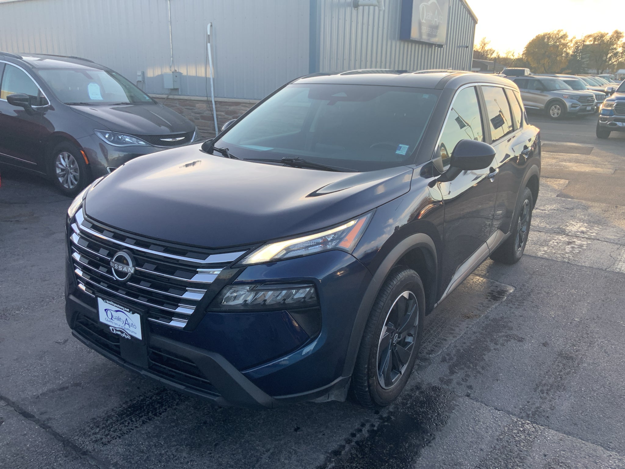 2025 Nissan Rogue SV