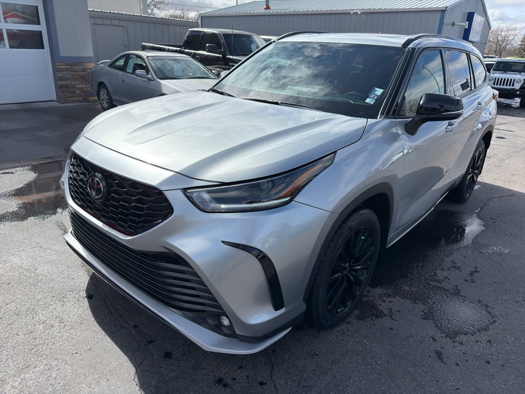 2023 Toyota Highlander XSE