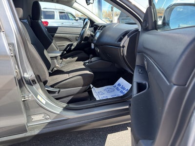 2024 Mitsubishi Outlander Sport ES