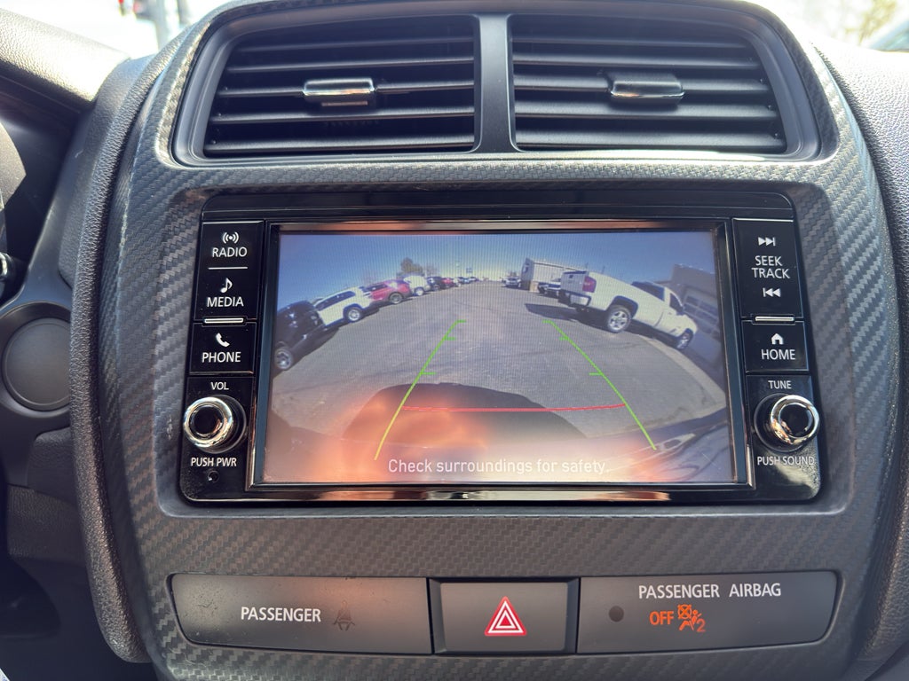 2024 Mitsubishi Outlander Sport ES