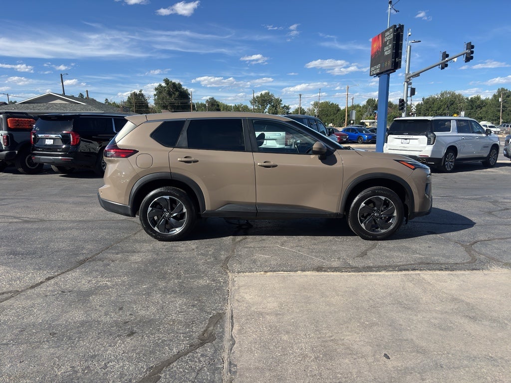 2025 Nissan Rogue SV
