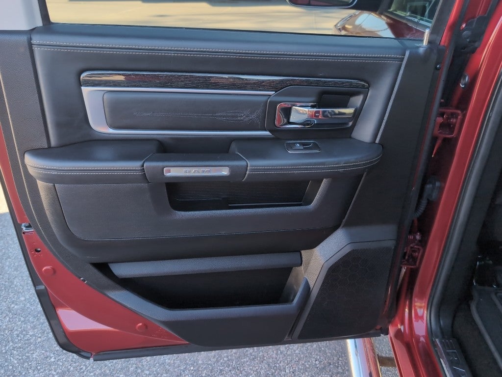 2015 RAM 1500 Laramie Limited