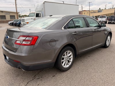 2013 Ford Taurus SE