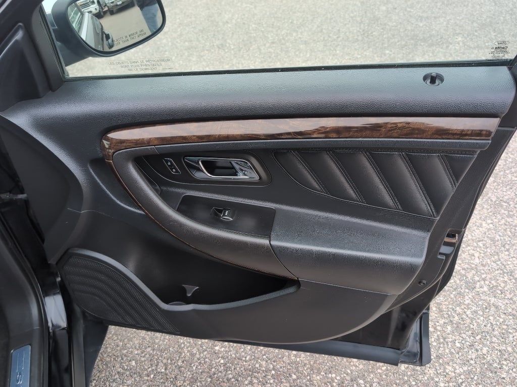 2016 Ford Taurus Limited