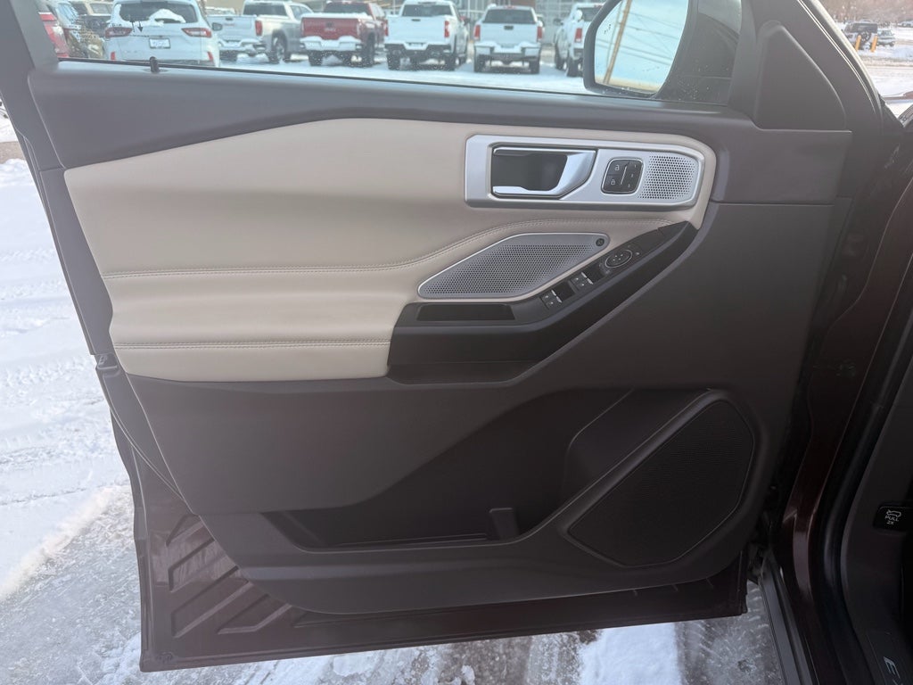 2020 Ford Explorer Platinum