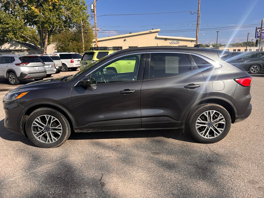 2020 Ford Escape SEL