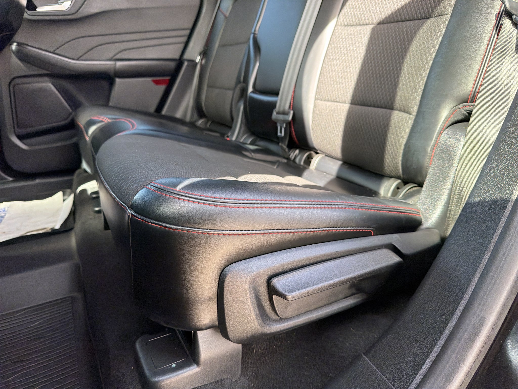 2024 Ford Escape ST-Line Select