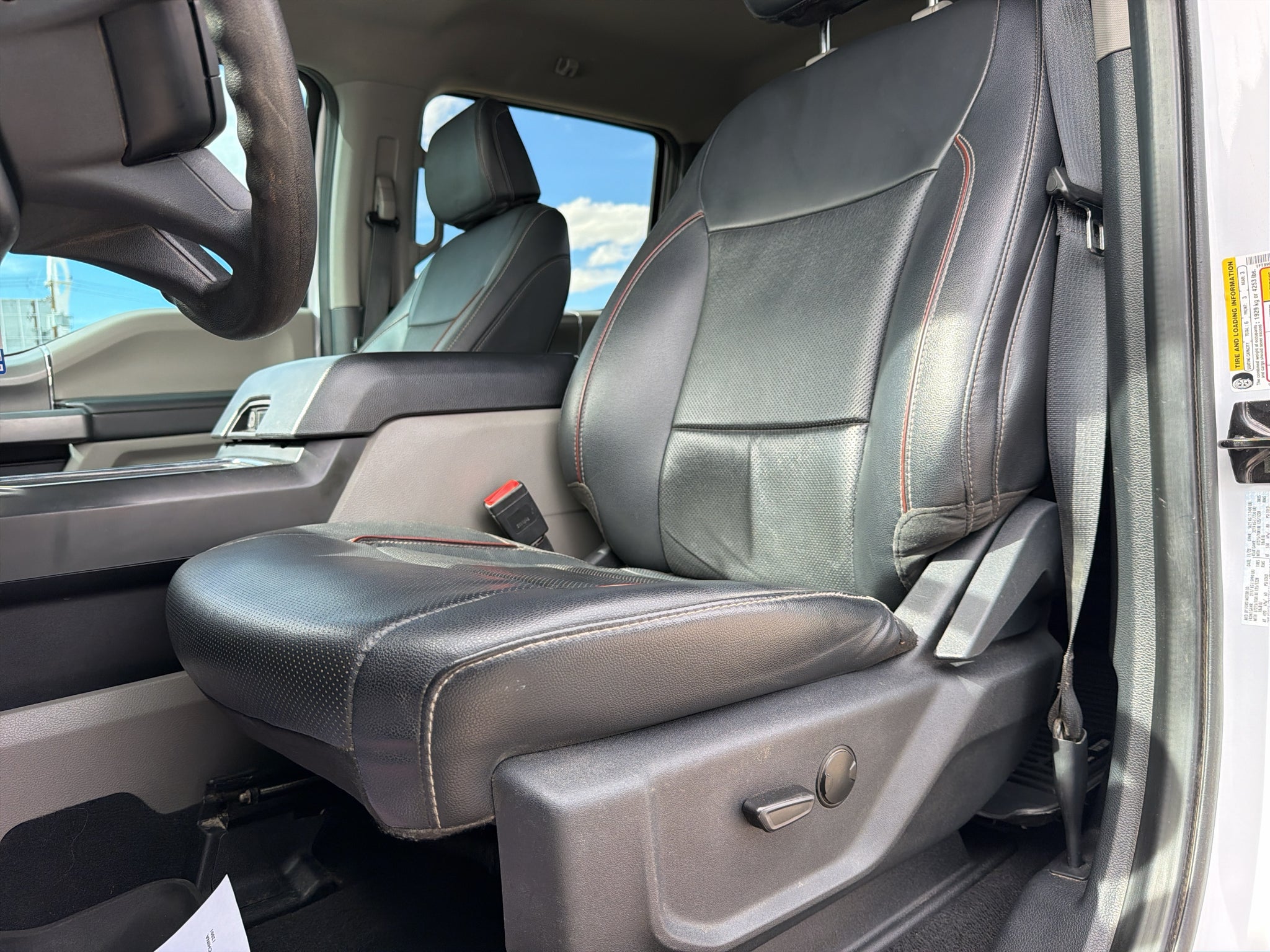 2022 Ford F-350 XLT