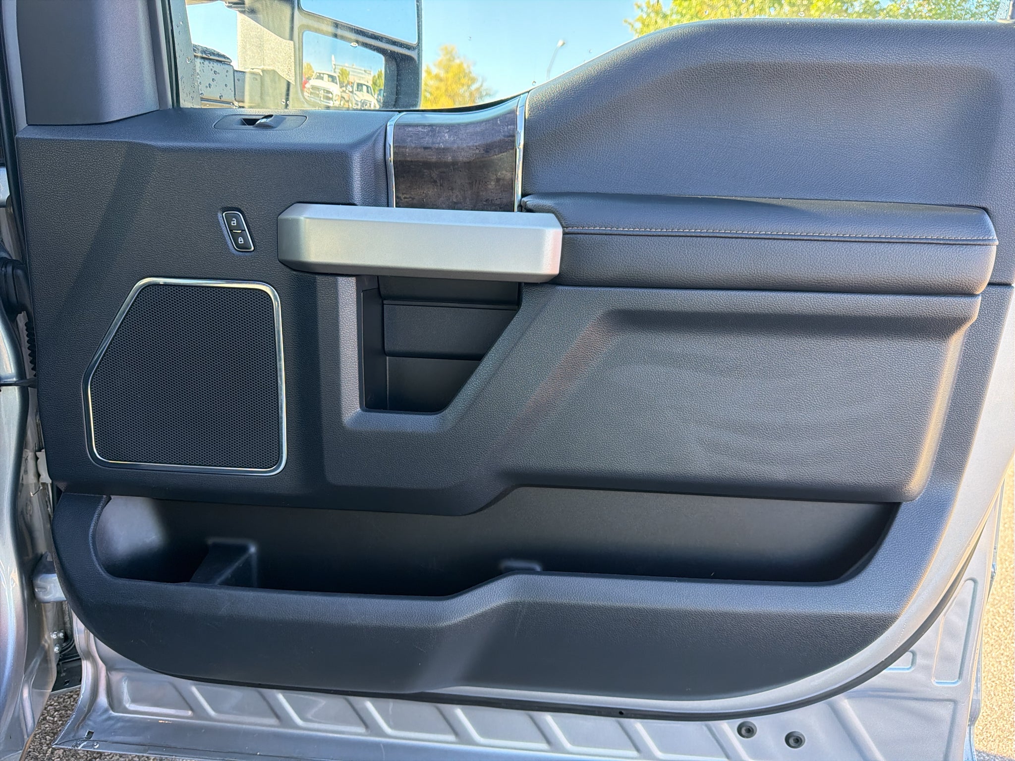2022 Ford F-450 LARIAT