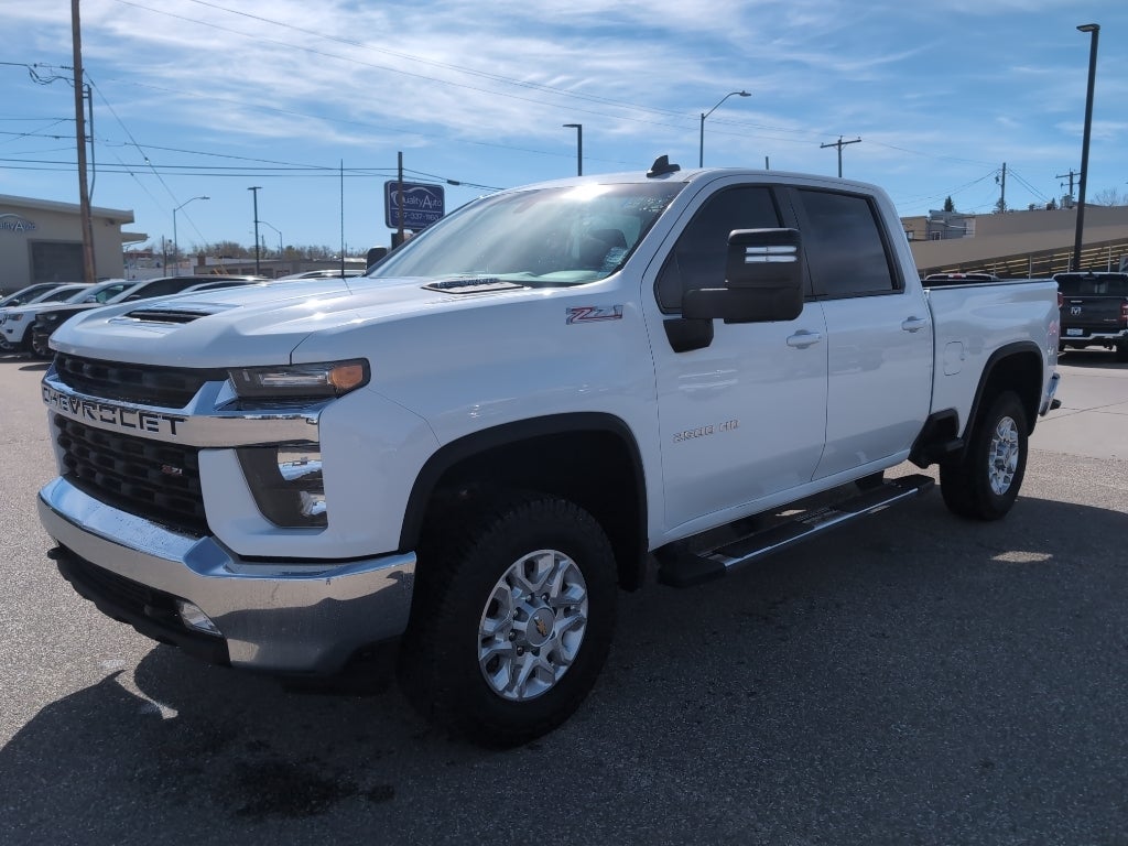 2023 Chevrolet Silverado LT