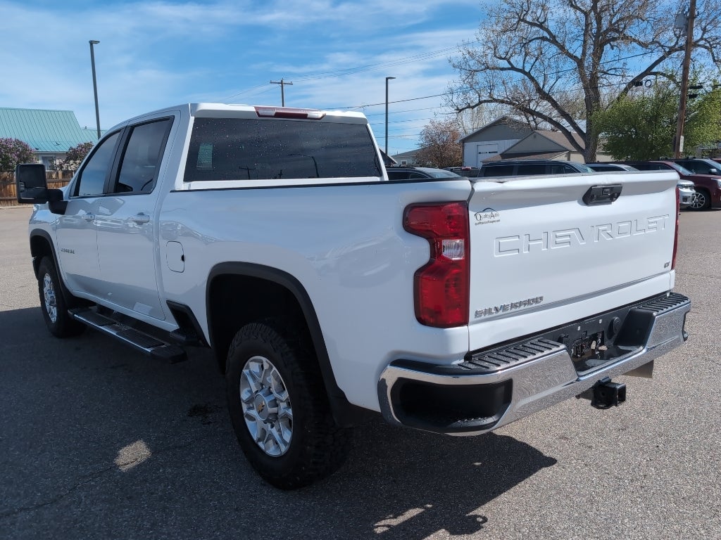 2023 Chevrolet Silverado LT