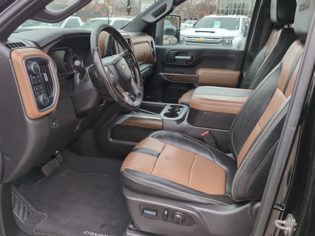 2023 Chevrolet Silverado High Country